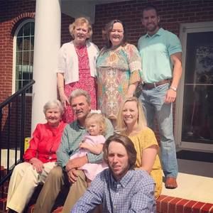 Meet your Posher, Connie